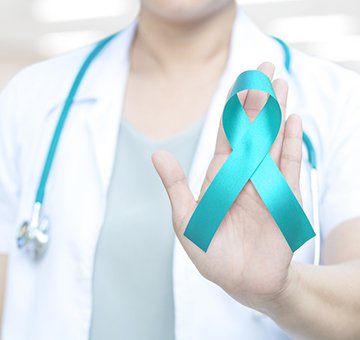 cancerul de col uterin